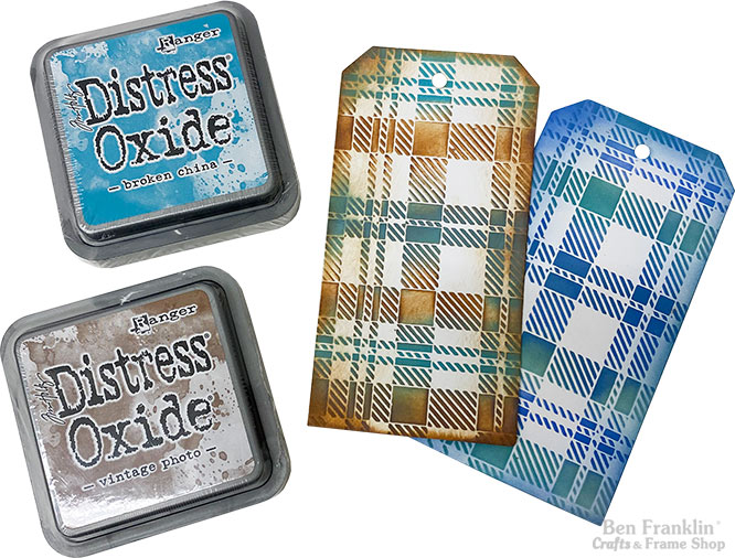 How to use Distress Oxide Inks with Stencil