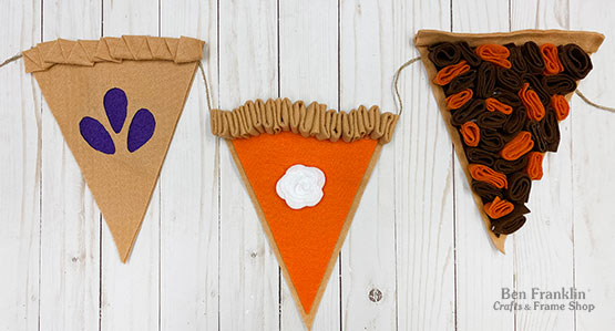 DIY Felt Pie Banner