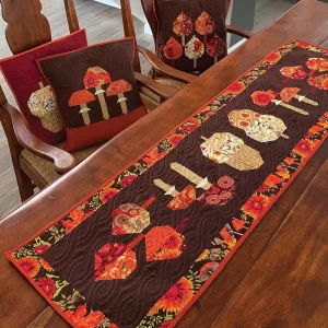 Forest Treasures Table Runner and Pillow pattern