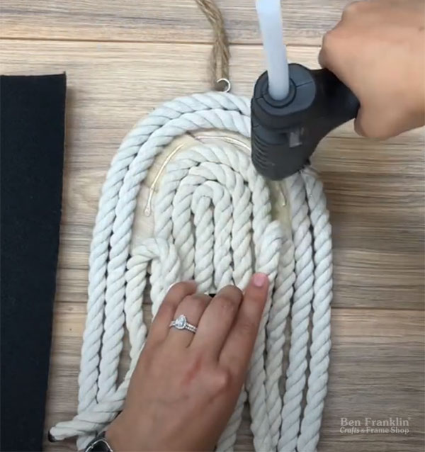 DIY Macramé Ghost