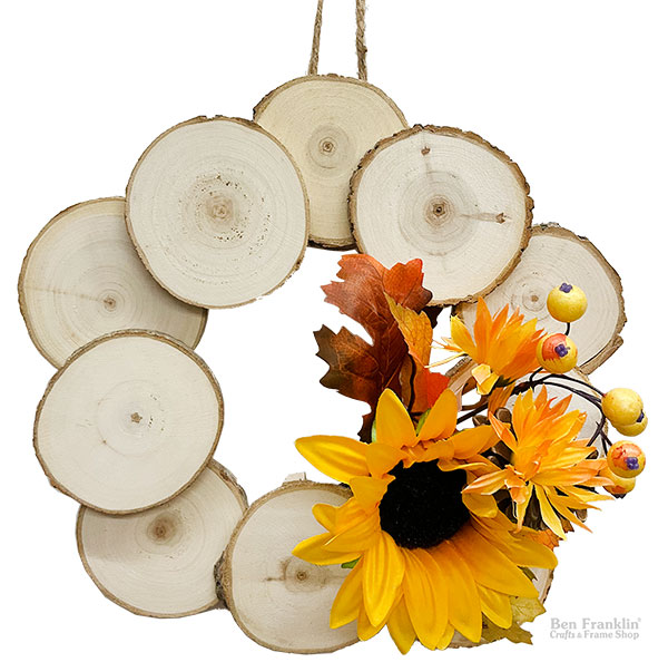 How to Make a Wood Slice Wreath