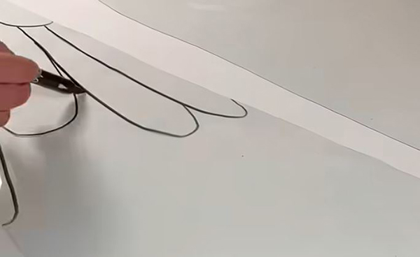 DIY Fairy Wings - trace lines with sharpie